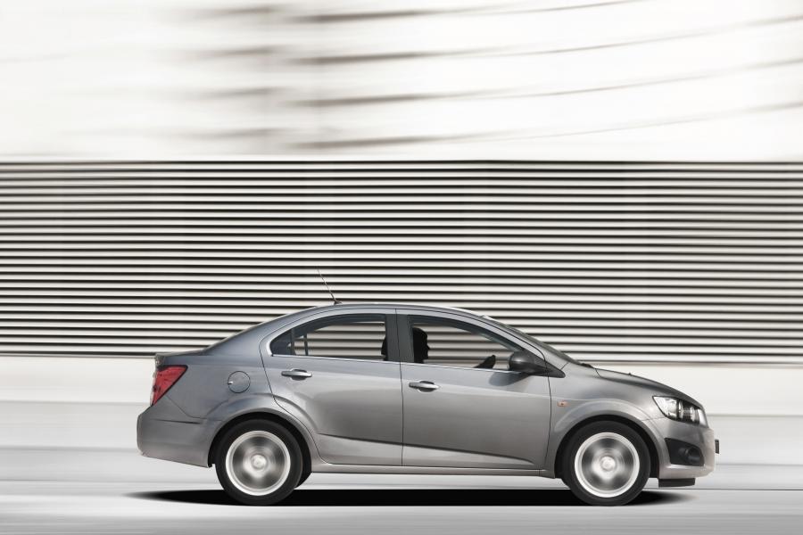  Chevrolet Aveo Sedan 2011 года  (фото 31 из 58)